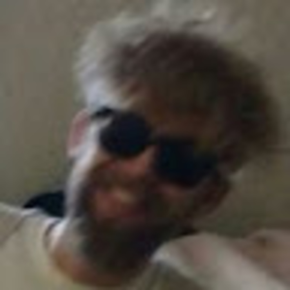 Meet your Posher, Lewi